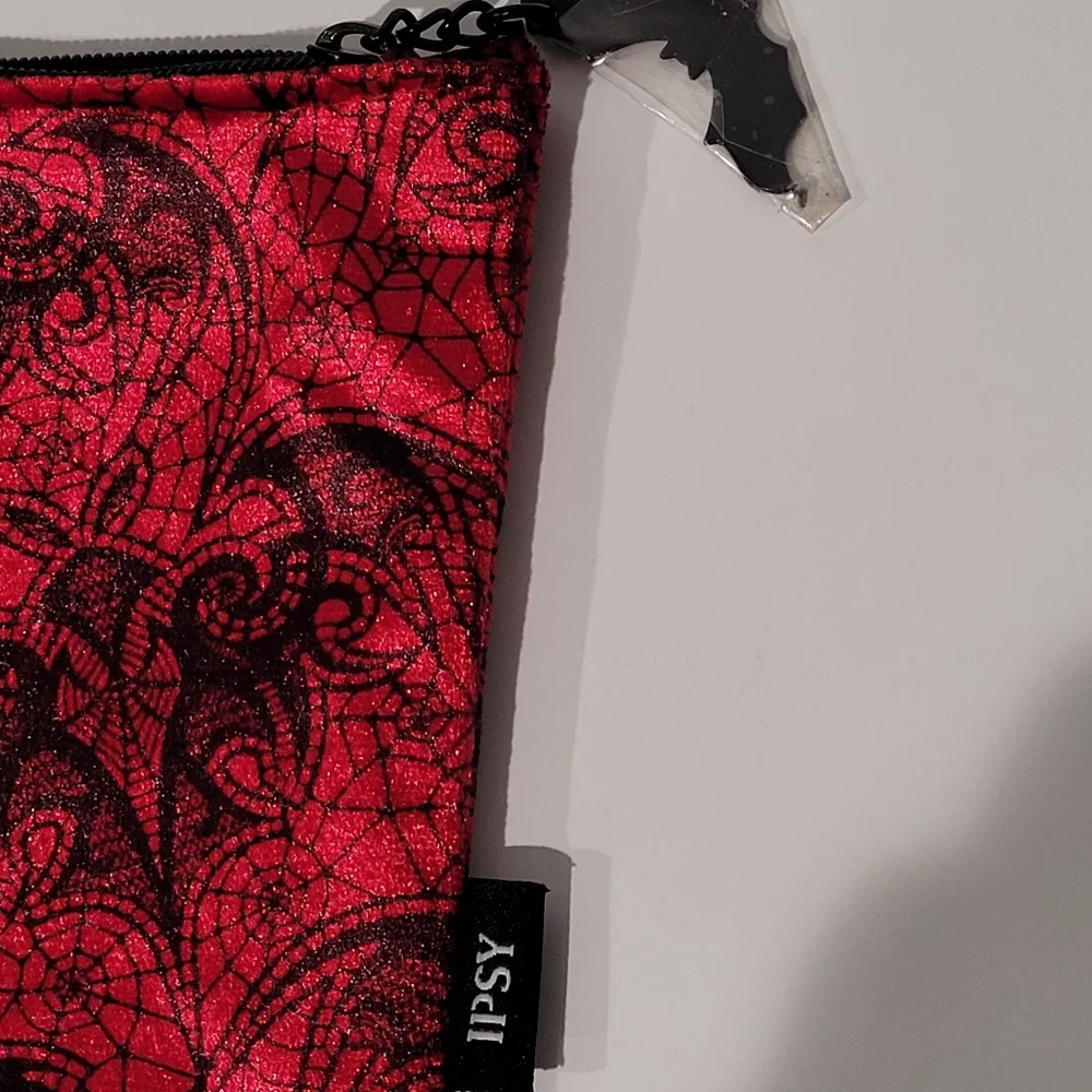 Ipsy glam bag - Gothic/Halloween